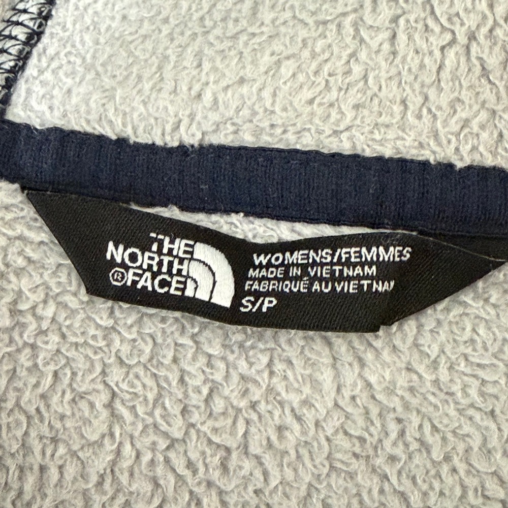 The North Face Crescent Hooded Fleece Jacket Womens Small Gray Full Zip Sweater - Picture 3 of 10